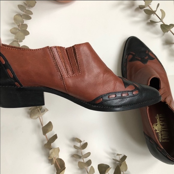 Vintage western black and brown booties - Picture 2 of 4